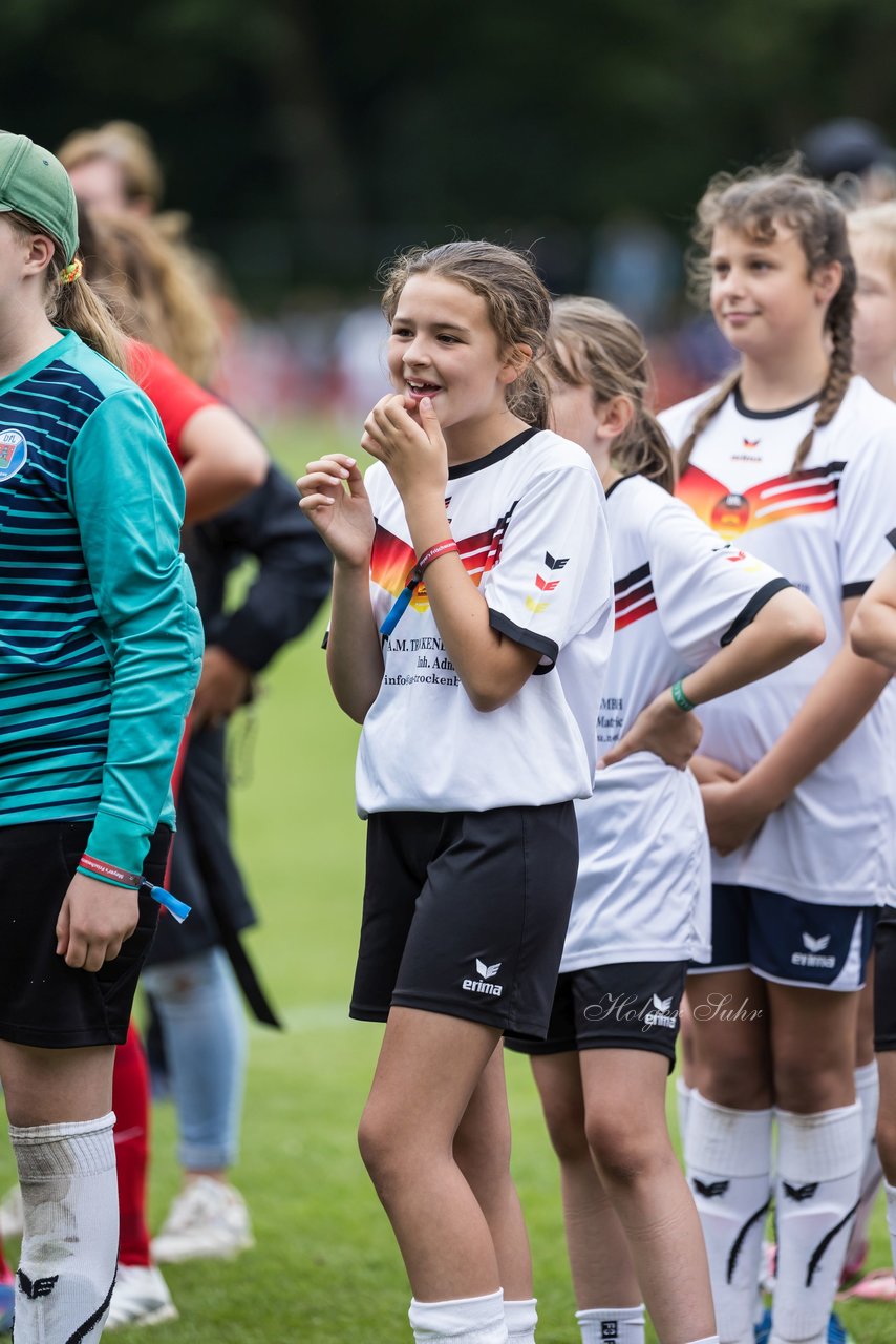 Bild 113 - Loewinnen Cup